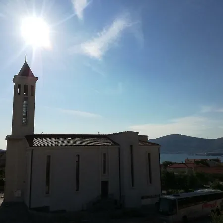 아파트 Juric 트로기르