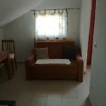 Juric דירה טרוגיר